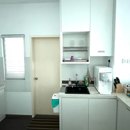 Livistona Luxe Apartment Permatang Pauh Exterior photo